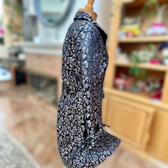 Ice long blazer/jacket  the perfext dressy jacket fully lined. Size 8. - Picture 12 of 15